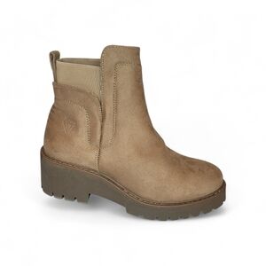 Rock and Candy Lug Sole Chelsea Boots NWOB